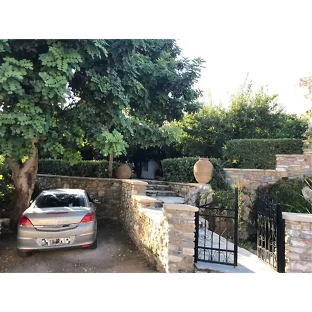 Giannakis' Filoxenia 度假居 *