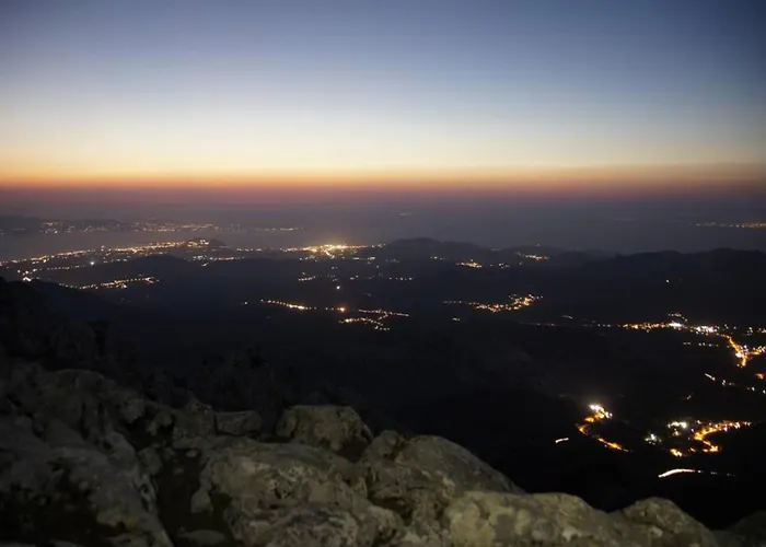 Giannakis' Filoxenia Semesterbostad Filótion