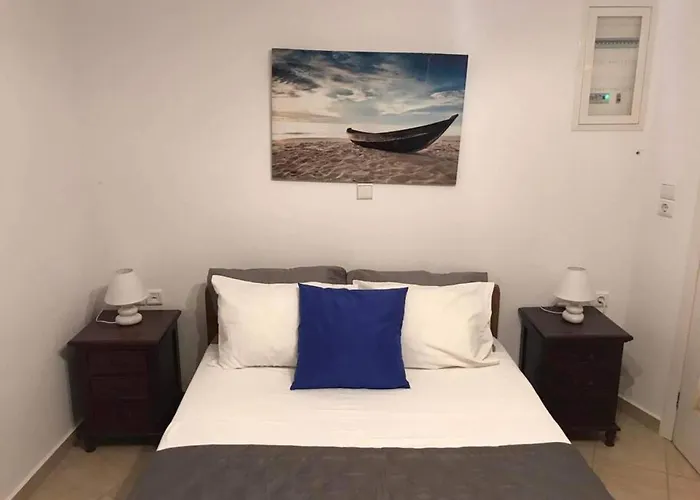 Giannakis' Filoxenia * Filótion