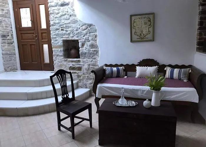 Giannakis' Filoxenia *