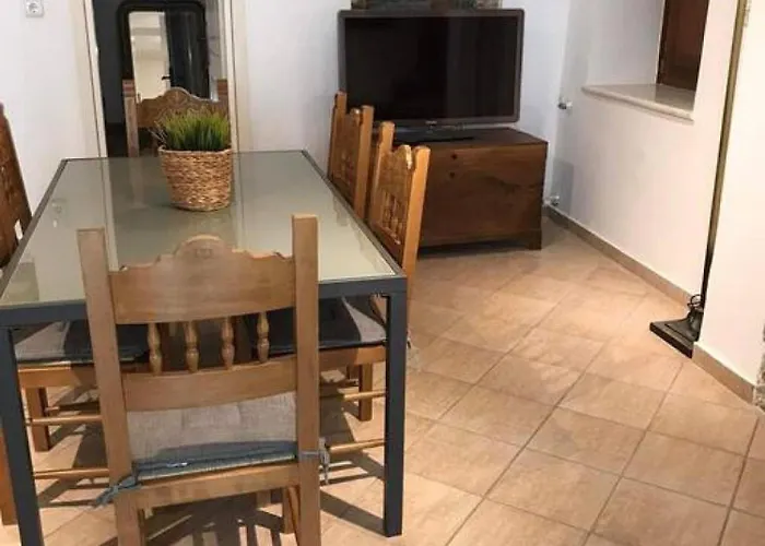 Giannakis' Filoxenia * Filótion