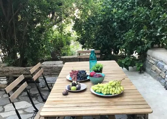 Giannakis' Filoxenia